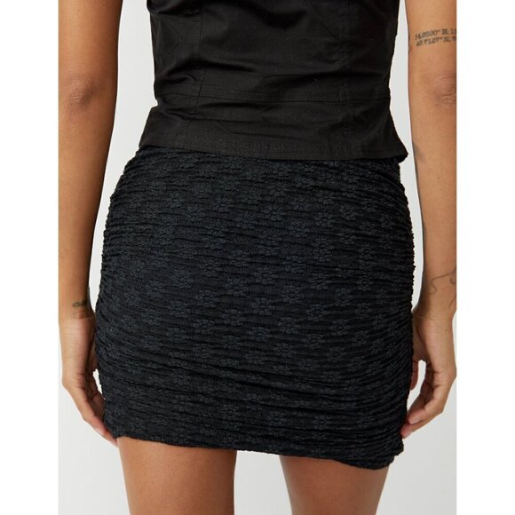 FREE PEOPLE Ona Convertible Ruched Skirt Top Black NEW! - Picture 4 of 7